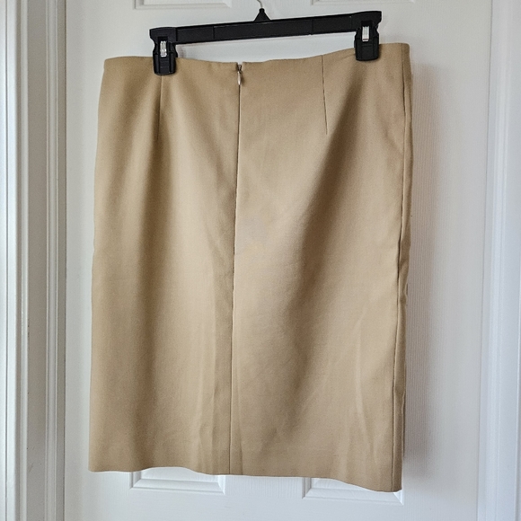 Akris Punto Camel Tan Beige Pencil Skirt Size 10 Classic - Picture 6 of 8